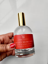 Load image into Gallery viewer, Valley Heirloom Room & Linen Mist